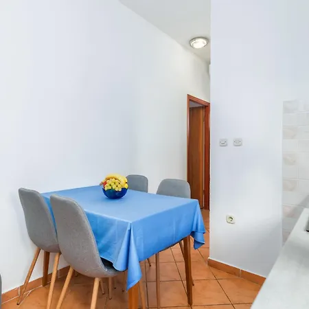 By The Sea - 6957 Apartment *
